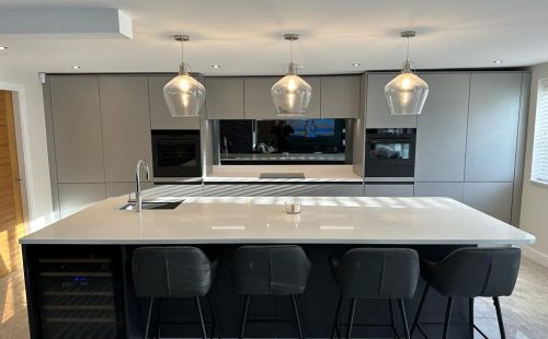 German-Kitchen-Handleless-Rotpunkt-Telford